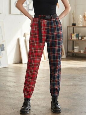 Take 50% OFF-Almost Famous Two-Tone Plaid Jogger Pants with Black Belt, Size-L